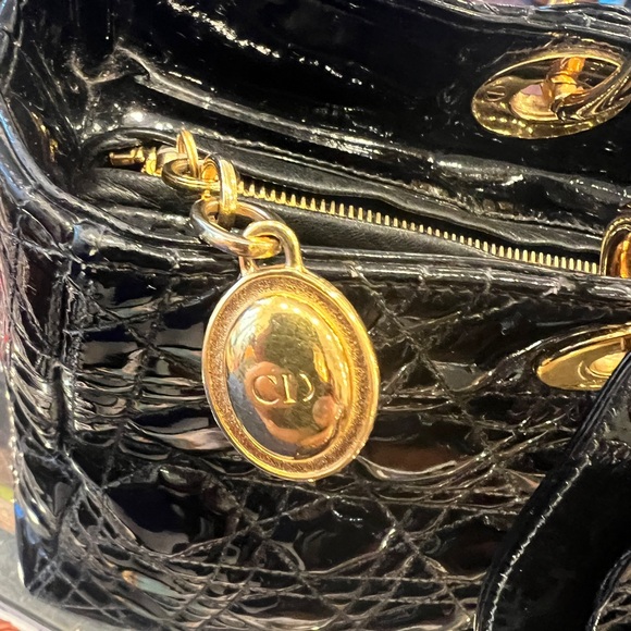 Patent Lady Dior Cannage Tote - Picture 3 of 7